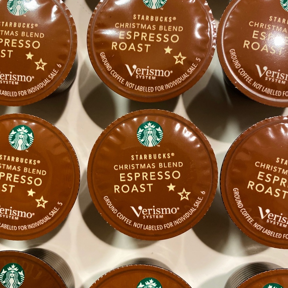 SOLD Verismo Christmas Blend Pods